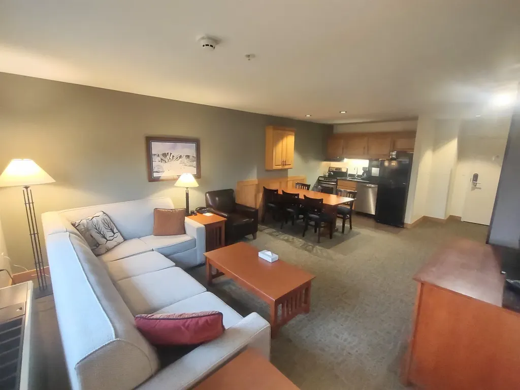 228 East Mountain Road Killington VT 05751