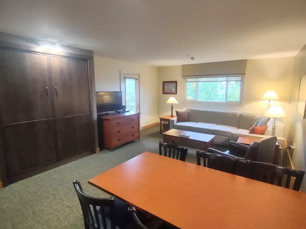 228 East Mountain Road Killington VT 05751