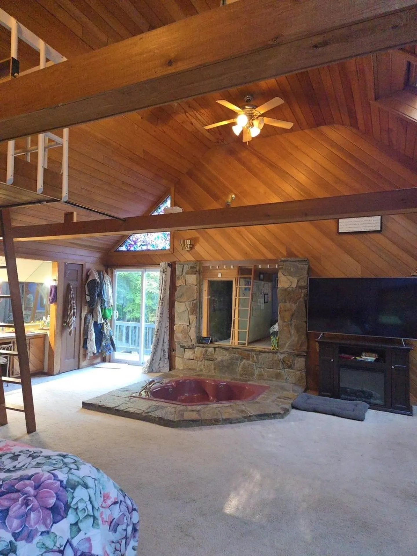 15 Fredwood Drive Chichester NH 03258