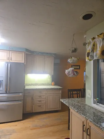 15 Fredwood Drive Chichester NH 03258