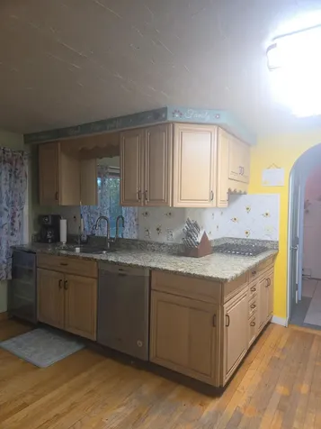 15 Fredwood Drive Chichester NH 03258