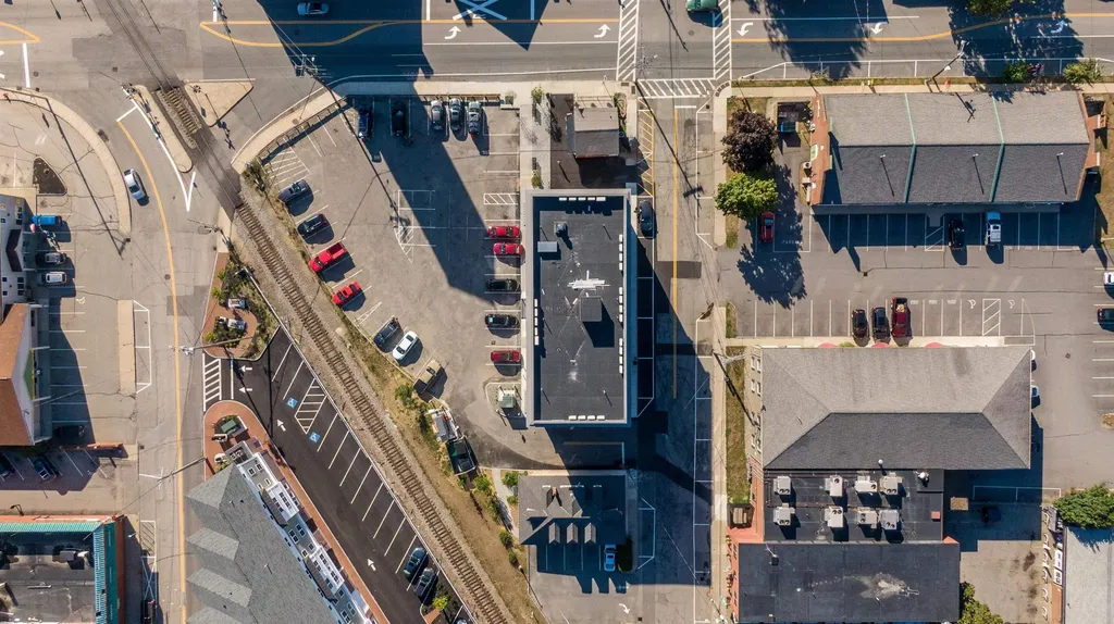 10 Fourth Street Dover NH 03820