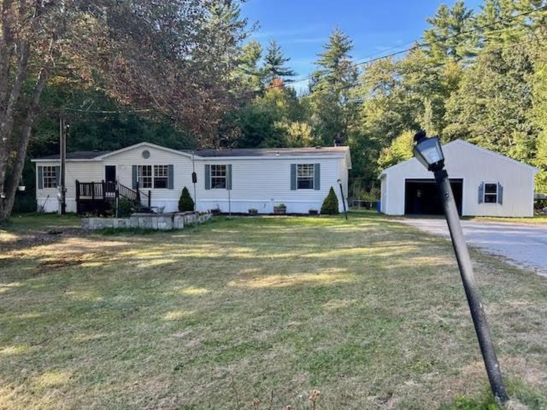 142 Mountain Avenue Northwood NH 03261