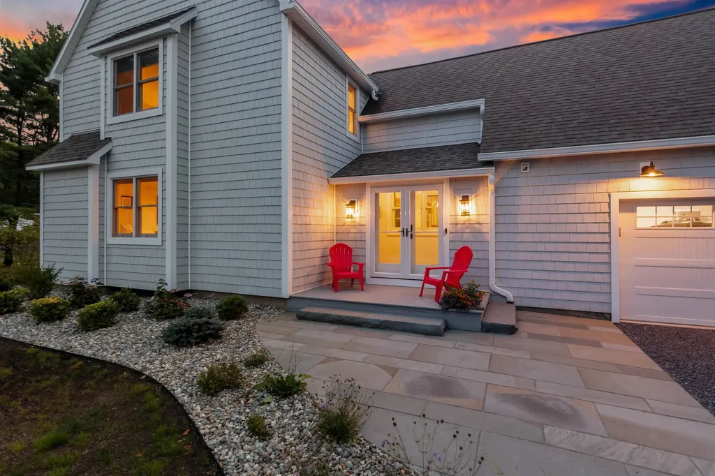 197 Middle Road Colchester VT 05446