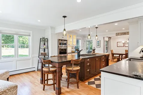 197 Middle Road Colchester VT 05446