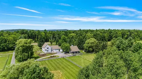 197 Middle Road Colchester VT 05446