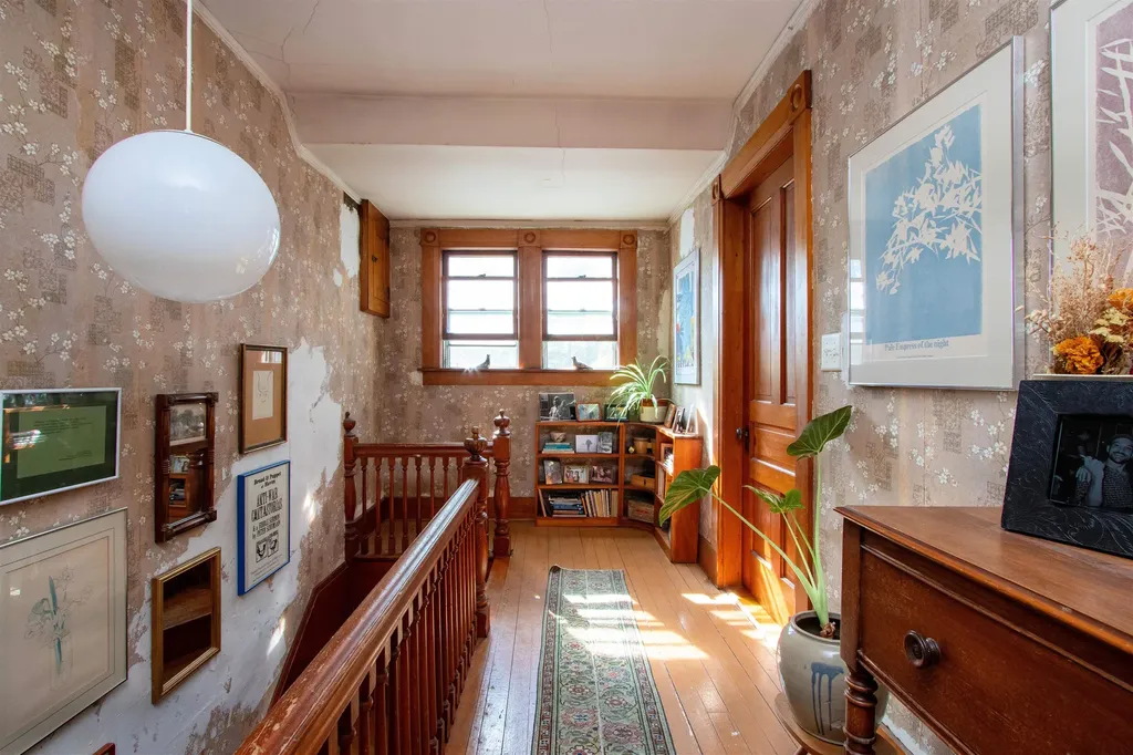 225 Charles Street Lyndon VT 05851