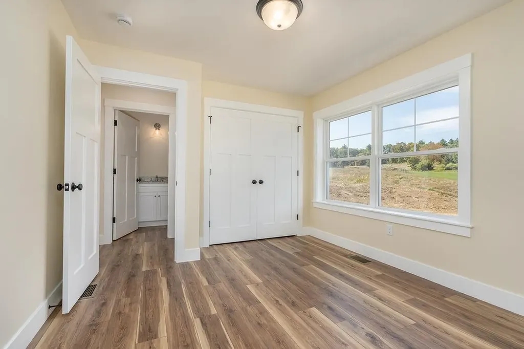 384 North River Road Epping NH 03042