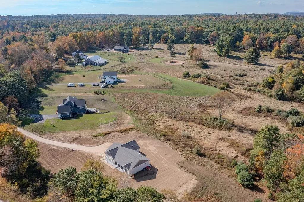 384 North River Road Epping NH 03042