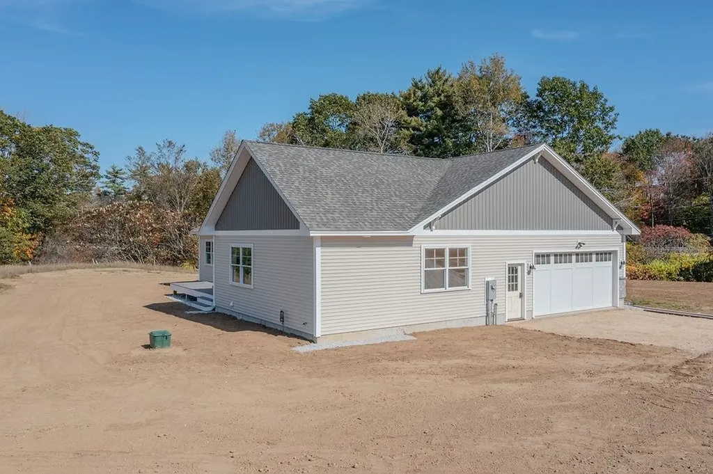 384 North River Road Epping NH 03042