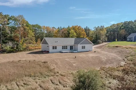 384 North River Road Epping NH 03042