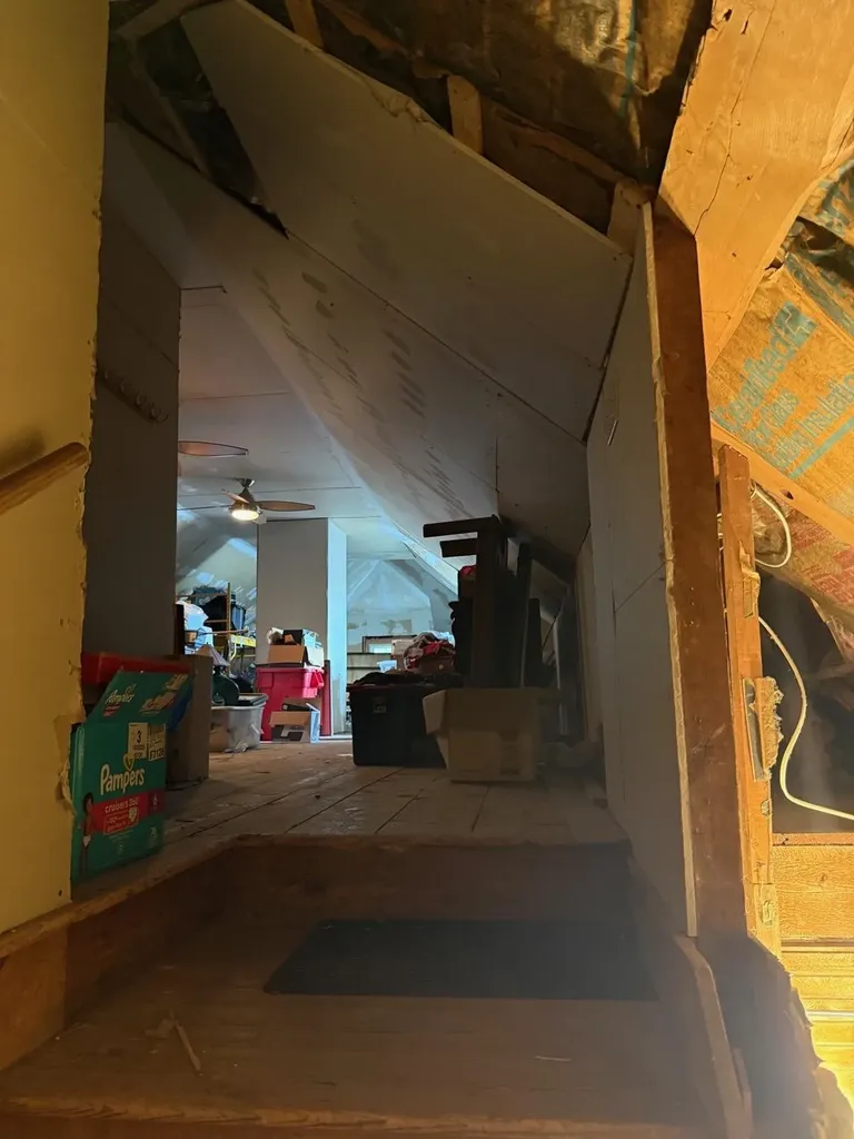 6 Ray Street Manchester NH 03104