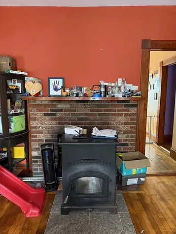 6 Ray Street Manchester NH 03104