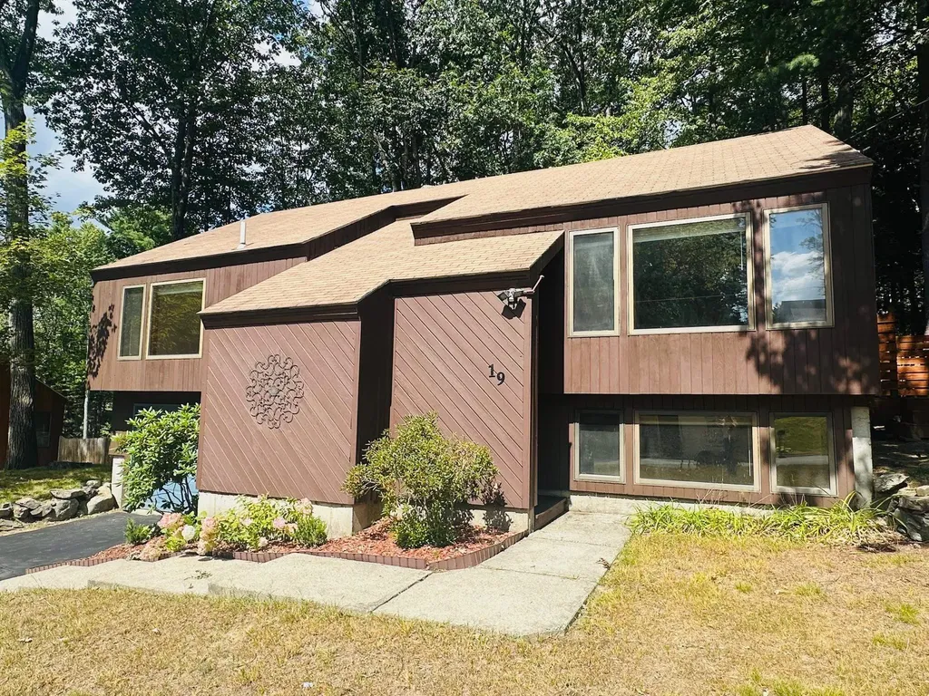19 Cypress Road Milford NH 03055