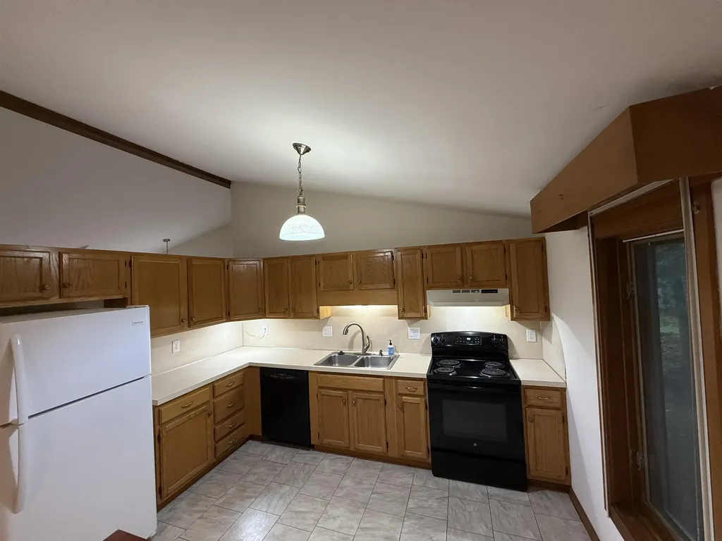 19 Cypress Road Milford NH 03055