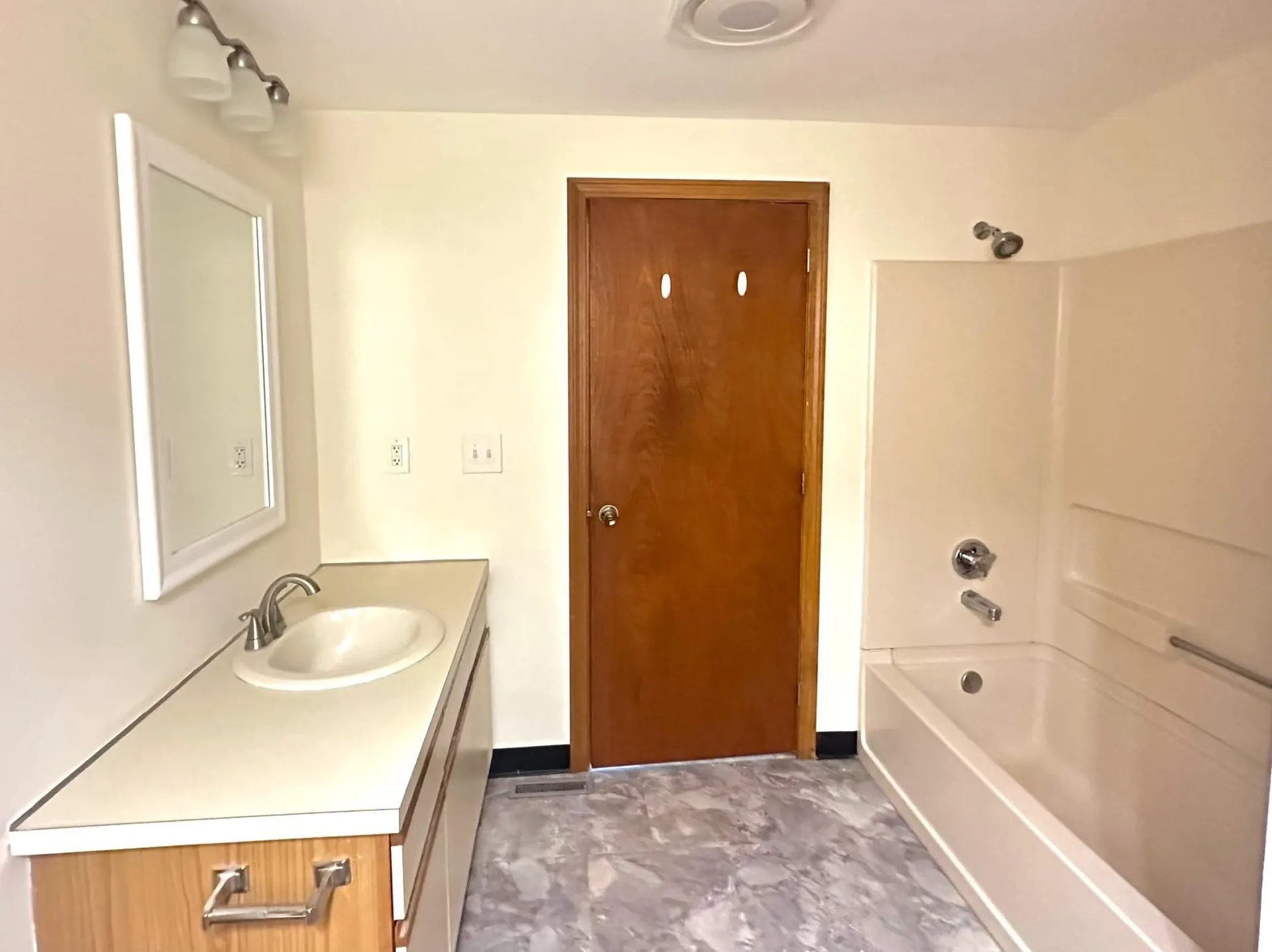 19 Cypress Road Milford NH 03055