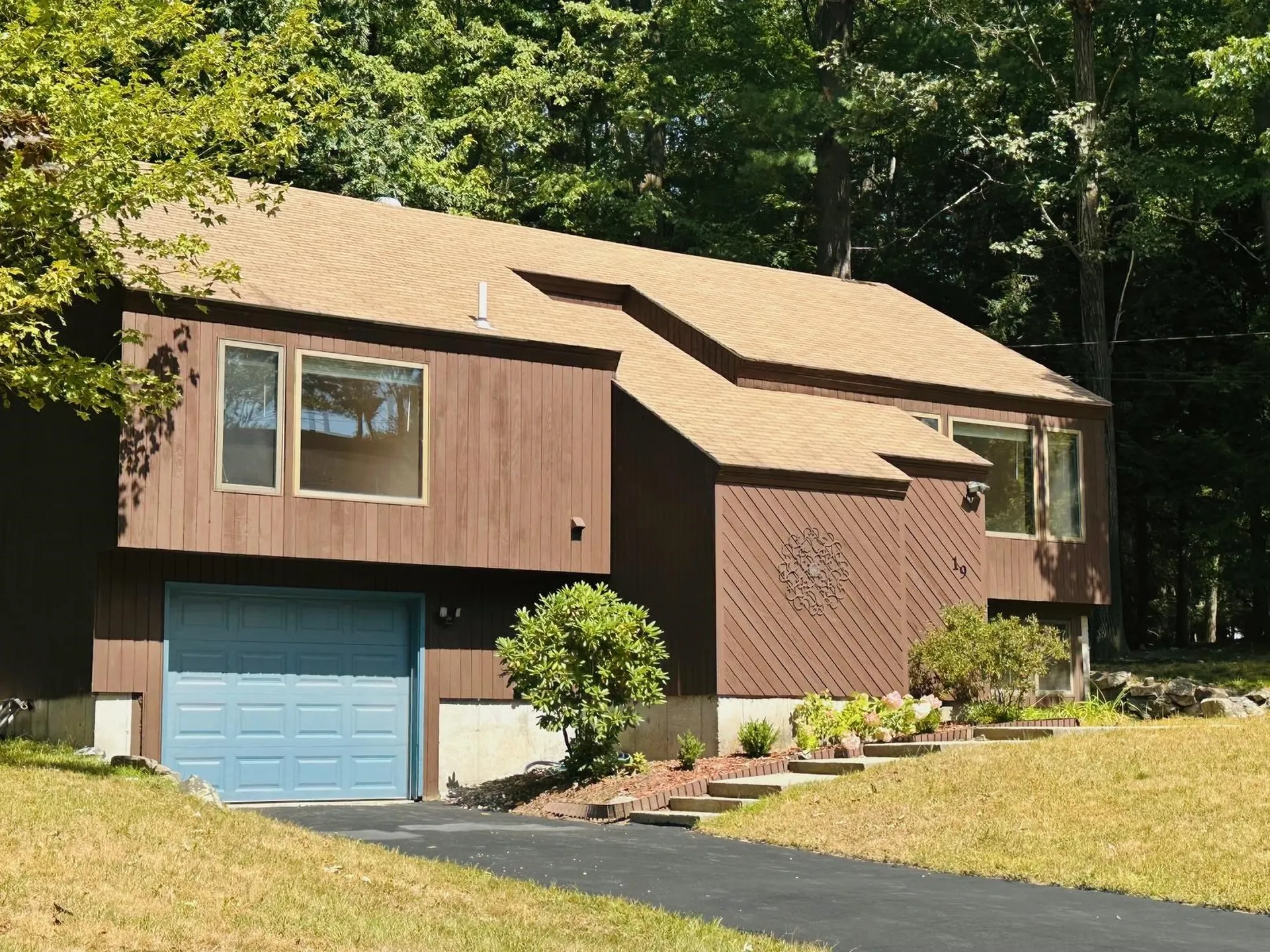 19 Cypress Road Milford NH 03055