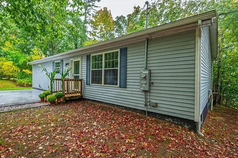 384 Cross Road Rochester NH 03867