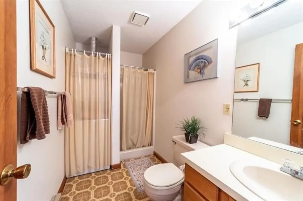 15 Manor Estate Drive Bristol NH 03222