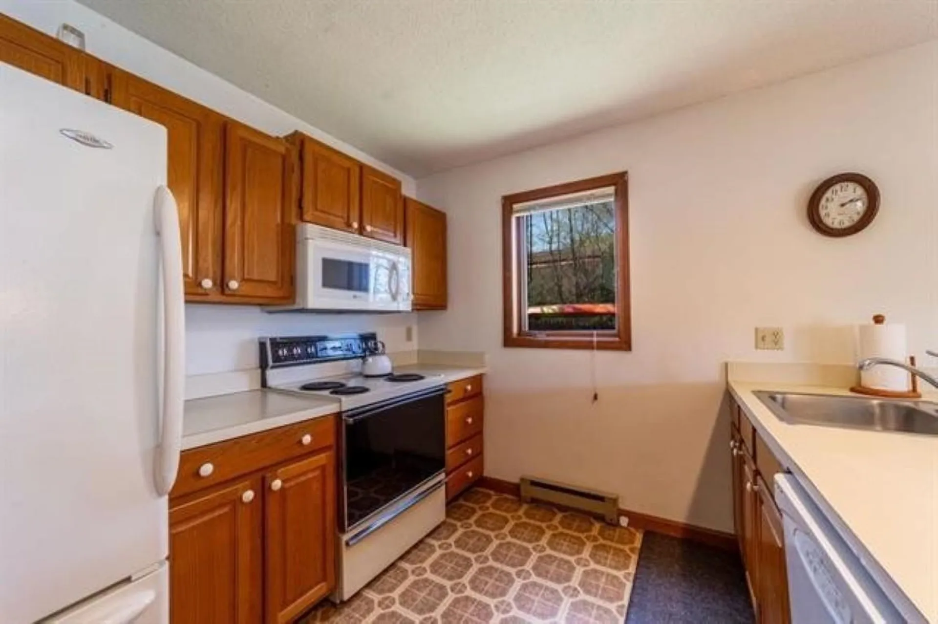 15 Manor Estate Drive Bristol NH 03222