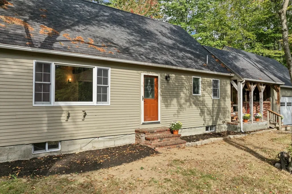 98 White Birch Road Wakefield NH 03872