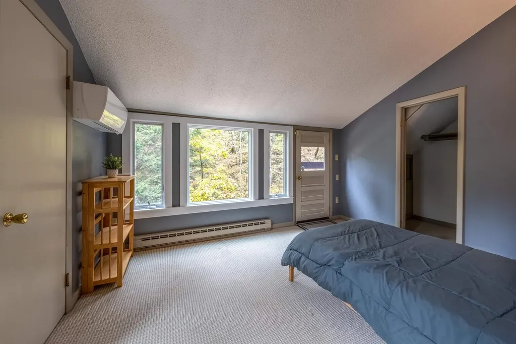 1163 Baker Turn Road Hartford VT 05059