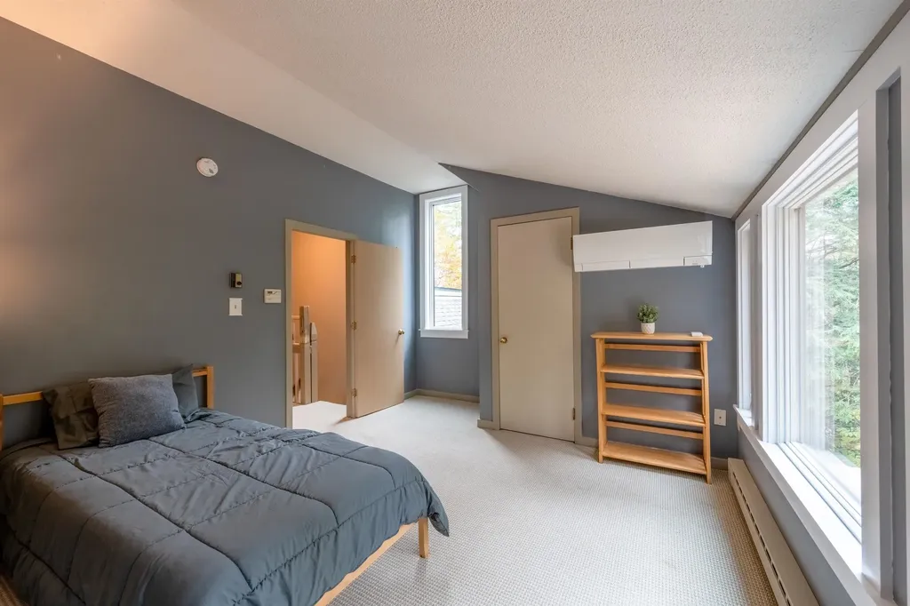 1163 Baker Turn Road Hartford VT 05059