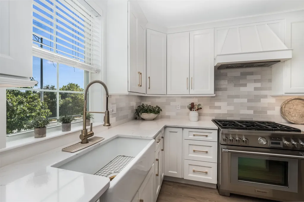 87 South Main Street Concord NH 03301-4828