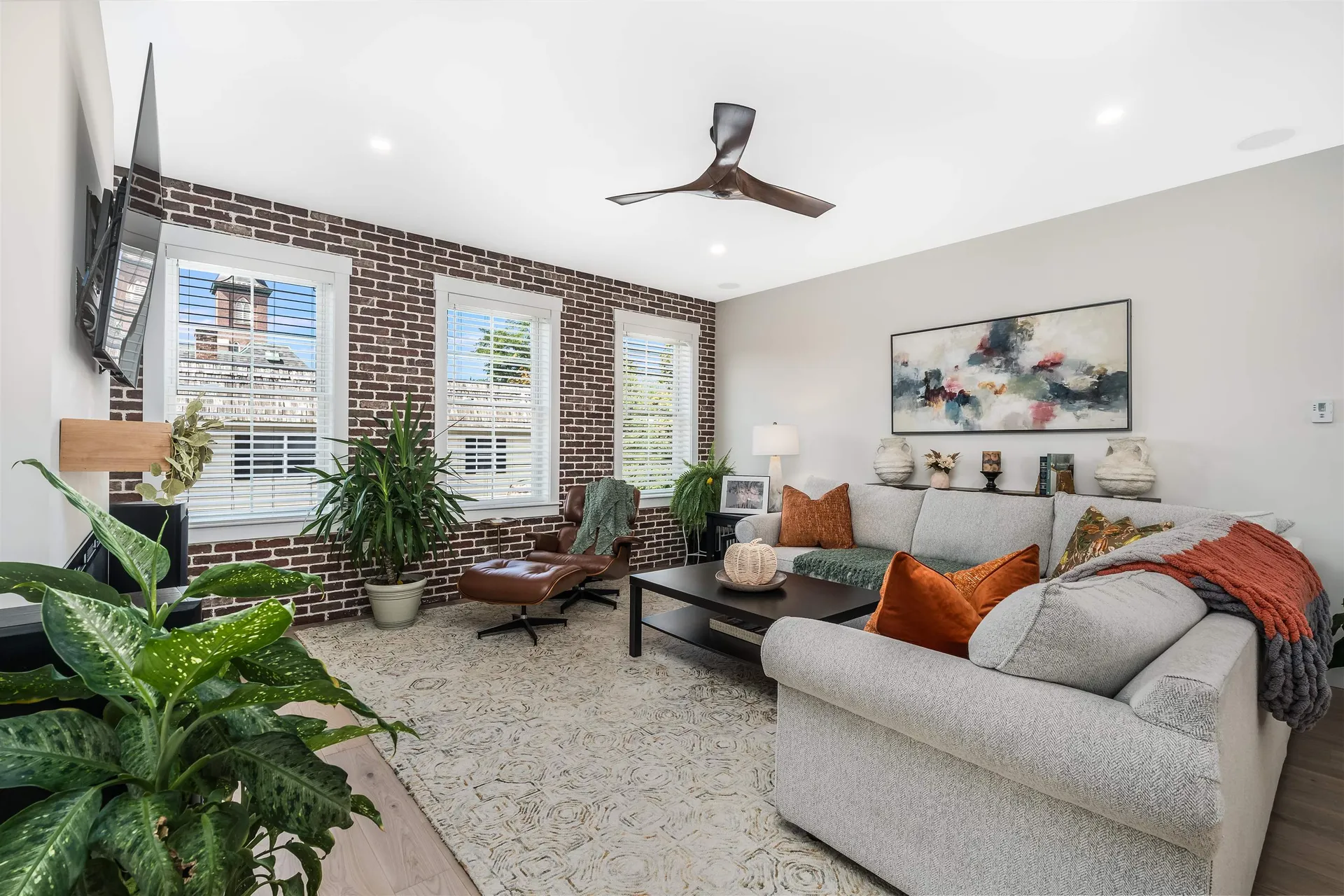 87 South Main Street Concord NH 03301-4828