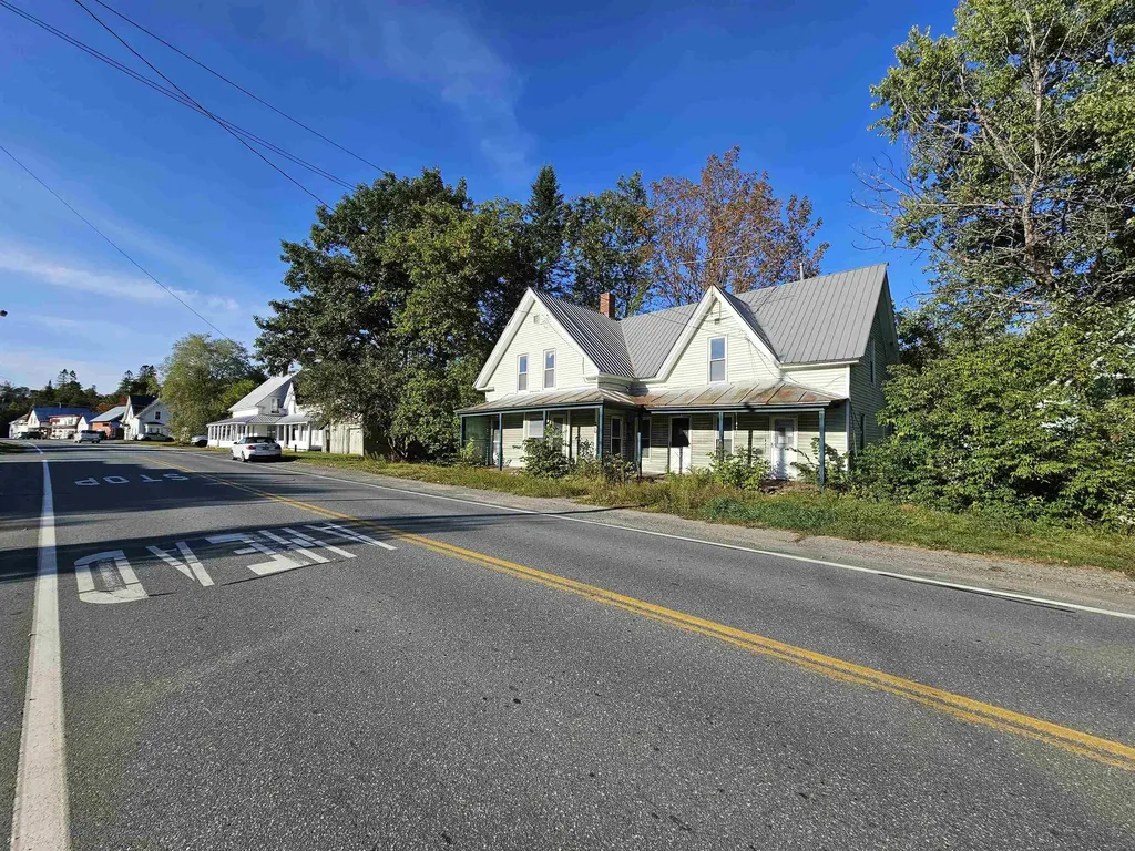 104 Vt 5a Burke VT 05871