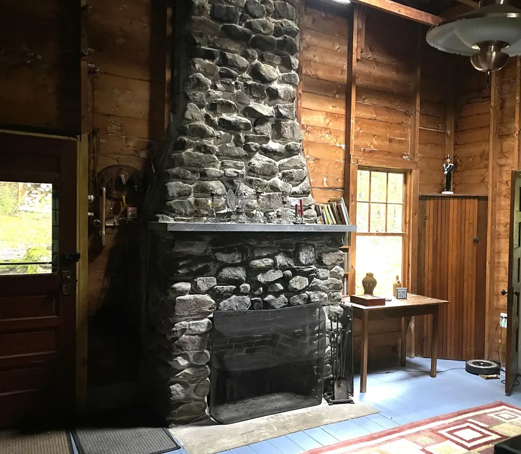 53 Lakeview Drive Leicester VT 05733