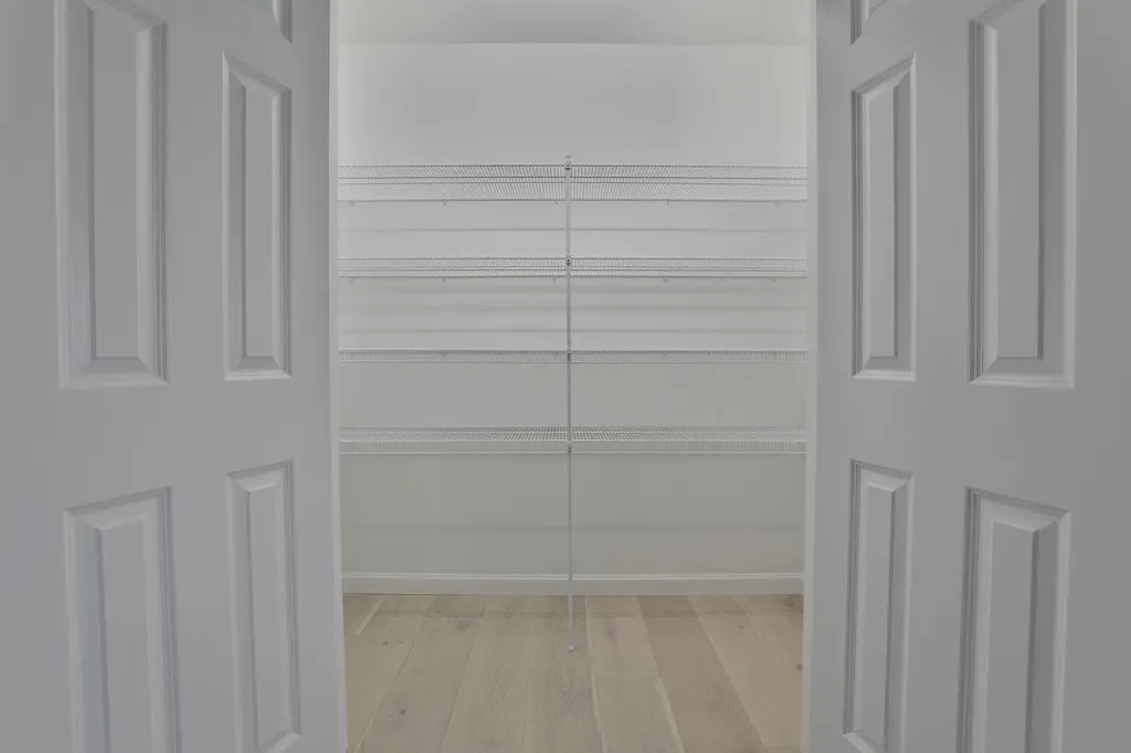 23 Autumn Lane Raymond NH 03077