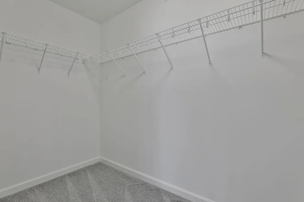 23 Autumn Lane Raymond NH 03077