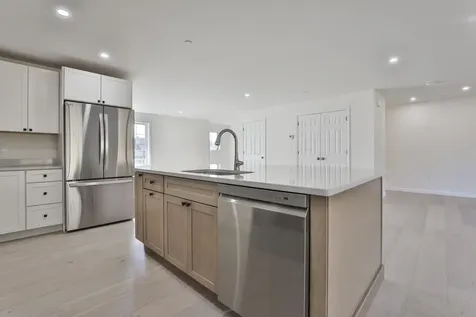 23 Autumn Lane Raymond NH 03077