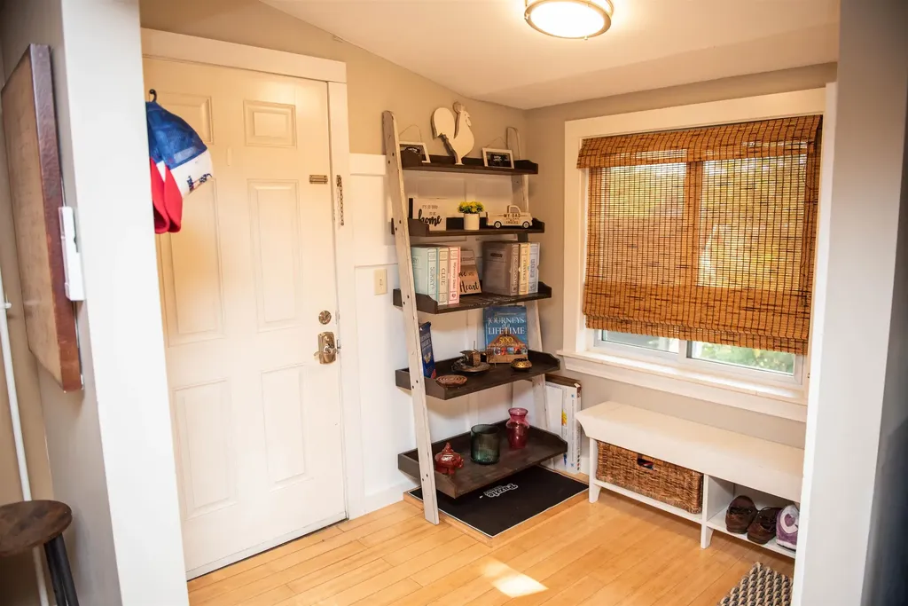 7 Maple Avenue Northwood NH 03261