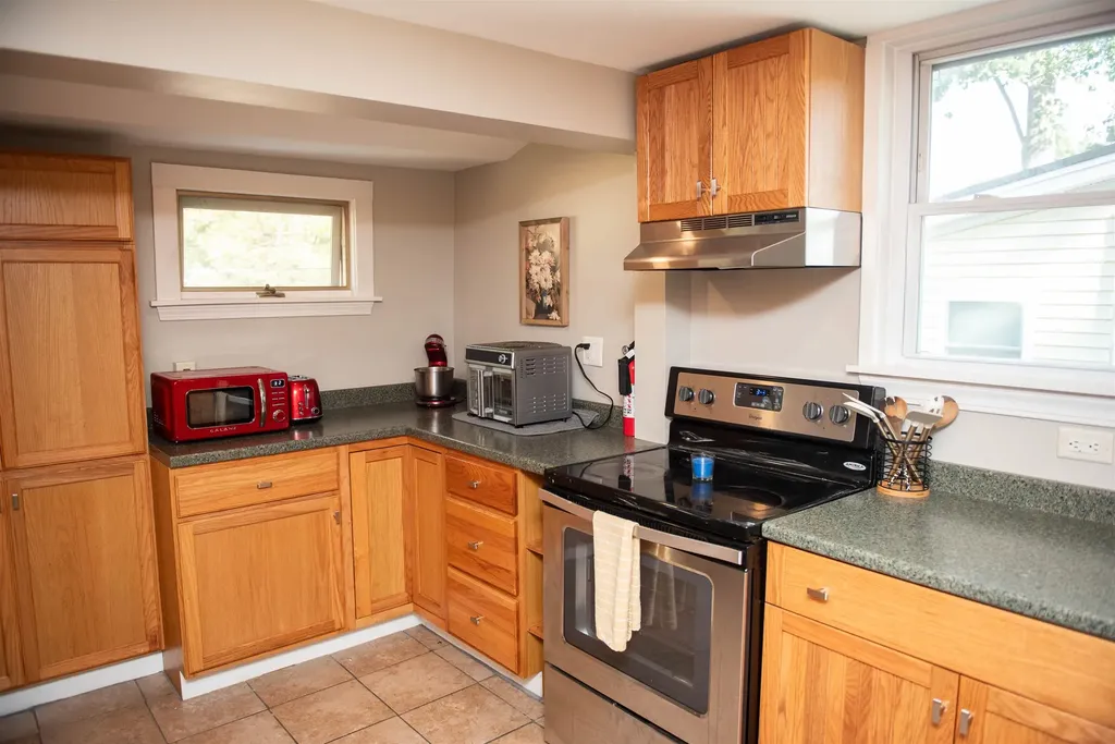 7 Maple Avenue Northwood NH 03261