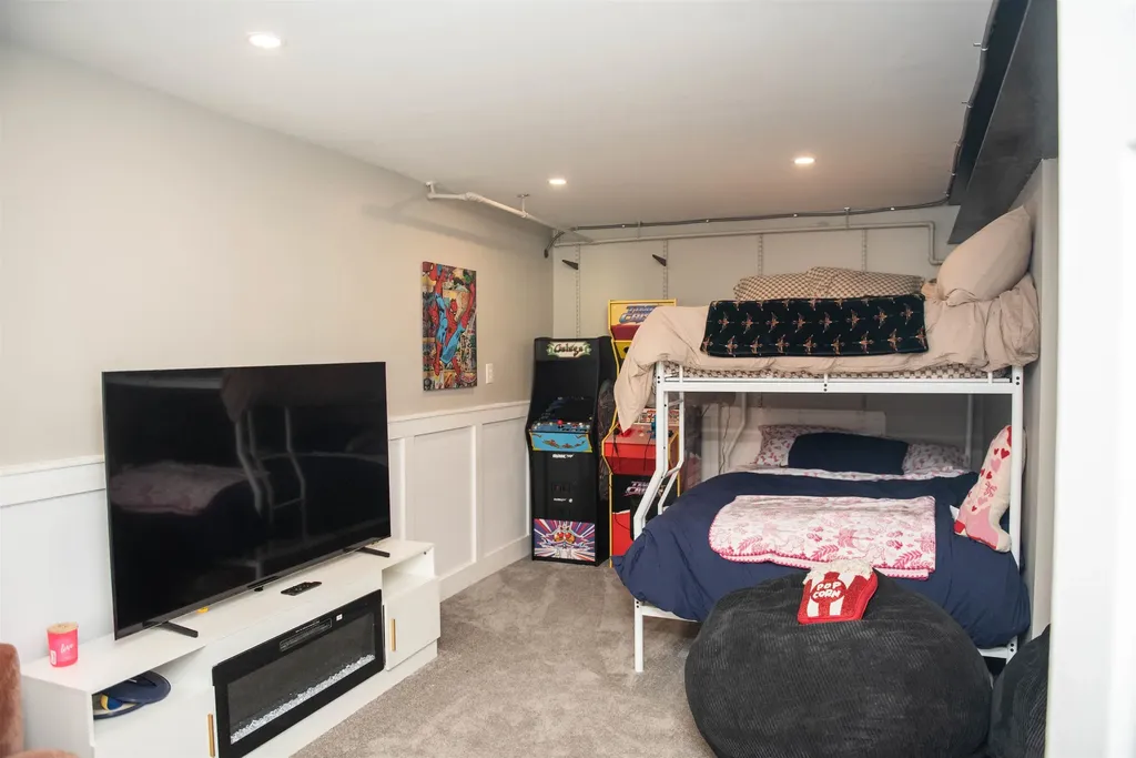 7 Maple Avenue Northwood NH 03261