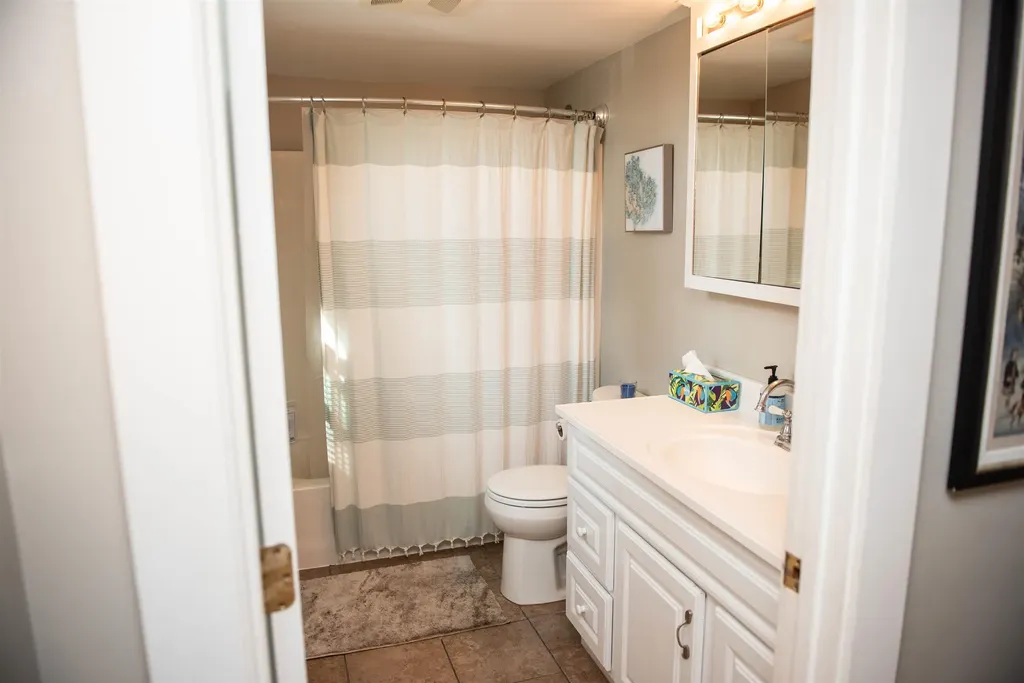 7 Maple Avenue Northwood NH 03261