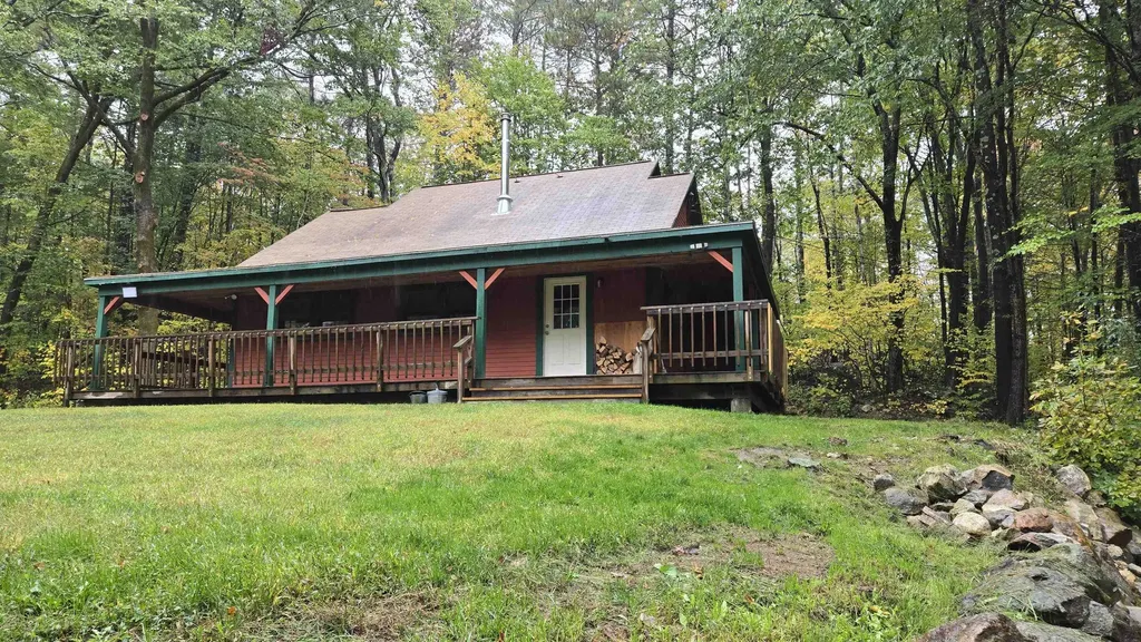 271 Concord Stage Road Weare NH 03281
