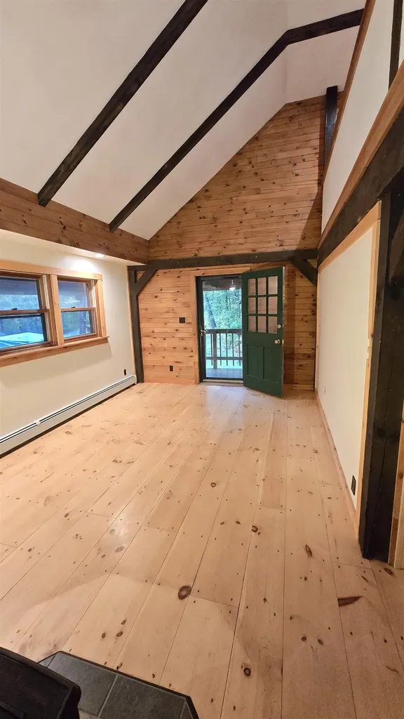 271 Concord Stage Road Weare NH 03281
