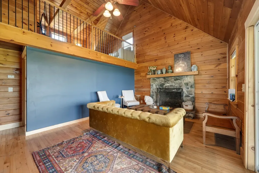 51 Belcher Road Roxbury VT 05669