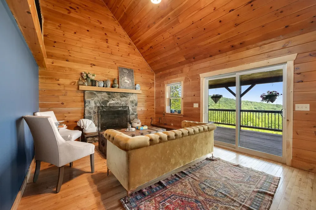 51 Belcher Road Roxbury VT 05669