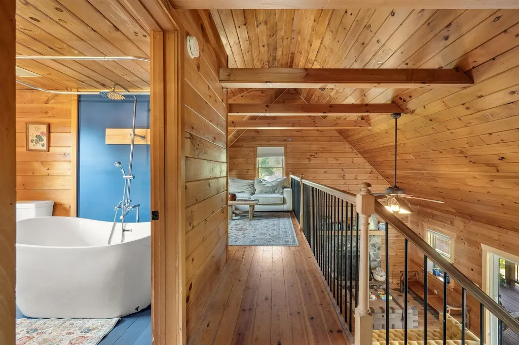 51 Belcher Road Roxbury VT 05669