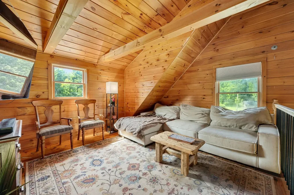51 Belcher Road Roxbury VT 05669