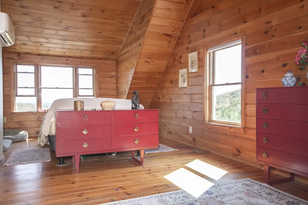 51 Belcher Road Roxbury VT 05669
