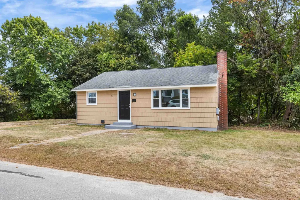 133 Bismark Street Manchester NH 03102