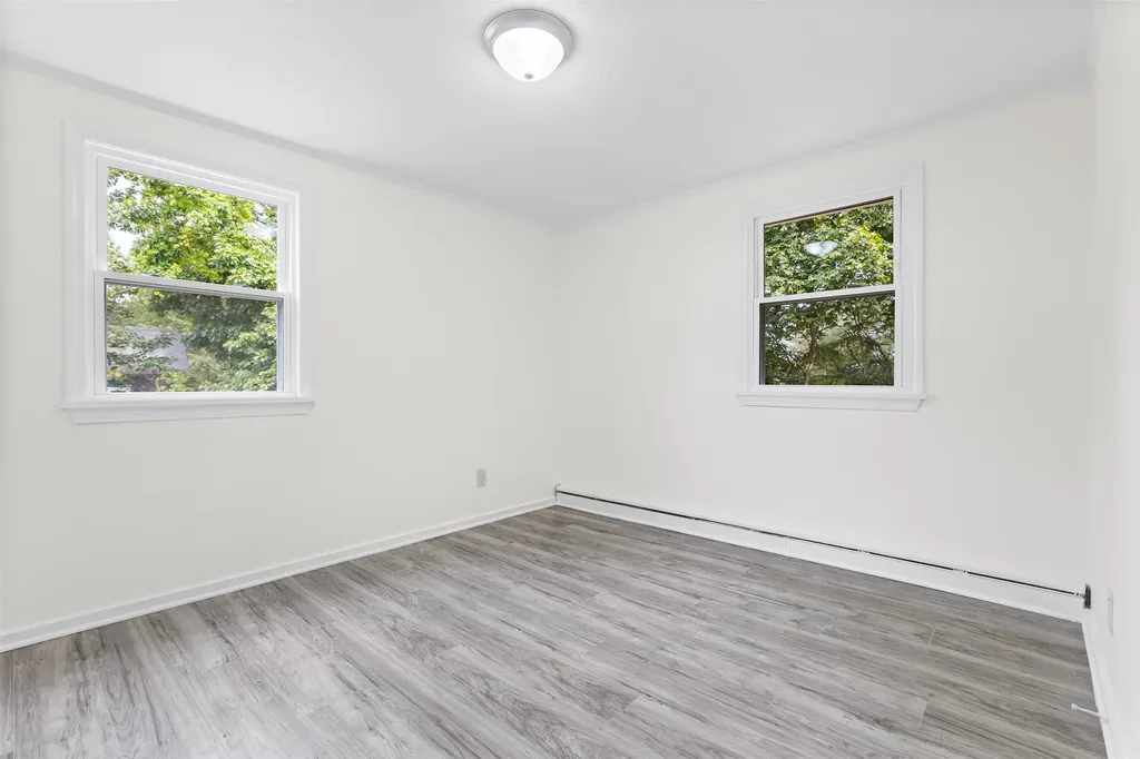 133 Bismark Street Manchester NH 03102