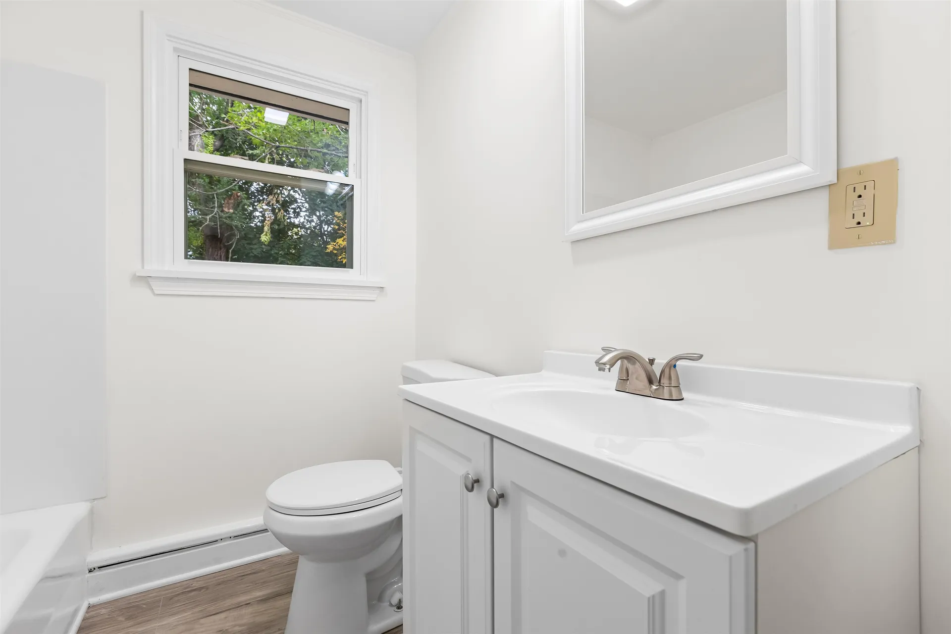 133 Bismark Street Manchester NH 03102