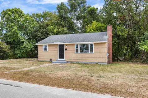 133 Bismark Street Manchester NH 03102