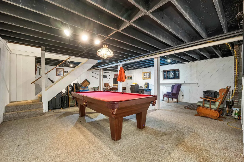 22 N Town Farm Road Oxford ME 04270